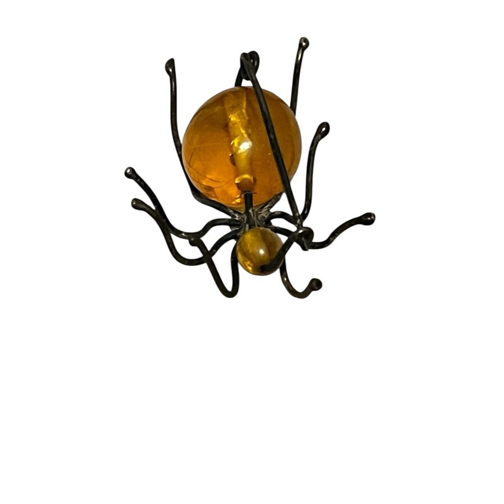 Vintage sterling silver with lucite amber bead spider brooch - Picture 4 of 7